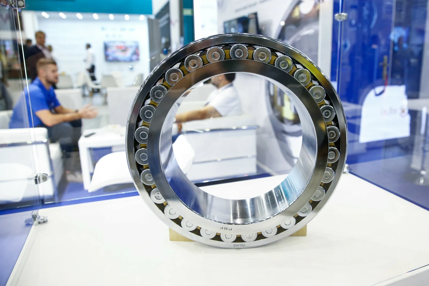 Fabryka Łożysk Tocznych w Kraśniku istnieje od blisko 90 lat Fabryka Łożysk Tocznych w Kraśniku istnieje od blisko 90 lat