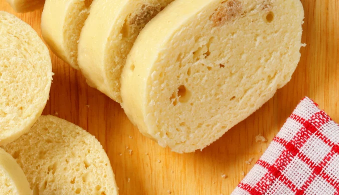 Knedlíčky s jahodovou omáčkou, czyli smak czeskiego dzieciństwa z truskawką (nie jagodą) w roli głównej