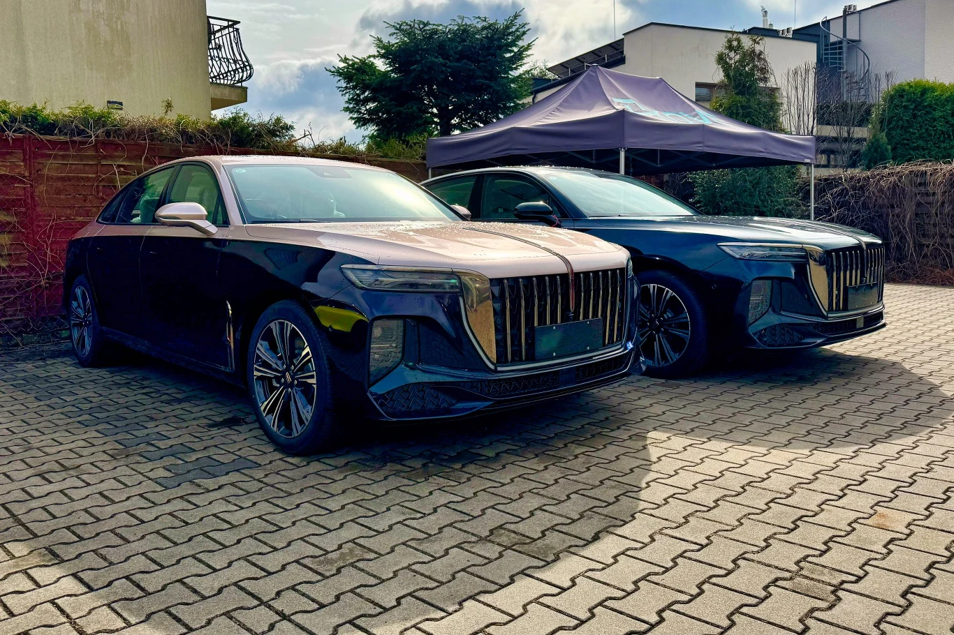 Hongqi chce produkować auta w Europie. Linia produkcyjna samochodów Hongqi w zakładzie w Europie