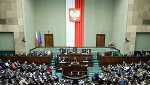 Sprawdzili, ile pieniędzy wydają posłowie. To nawet 62 tys. zł miesięcznie 