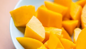 Owoc "siedmiu cnót" to balsam dla serca. Poprawia nastrój, obniża ciśnienie