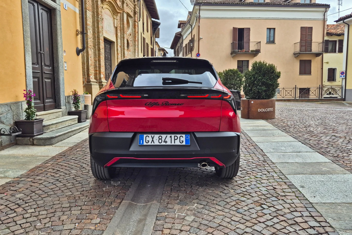 Alfa Romeo Junior Ibrida Q4