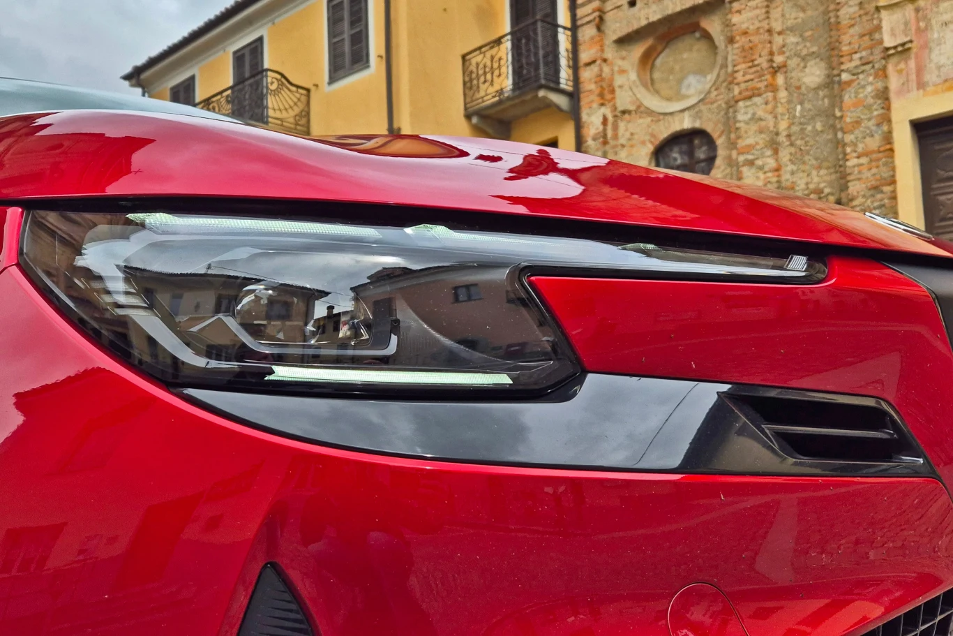 Alfa Romeo Junior Ibrida Q4