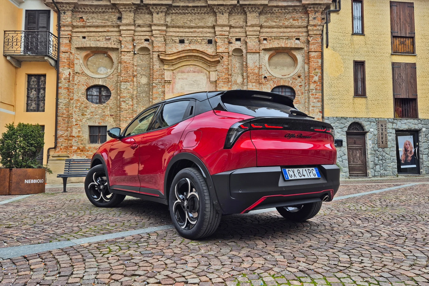 Alfa Romeo Junior Ibrida Q4