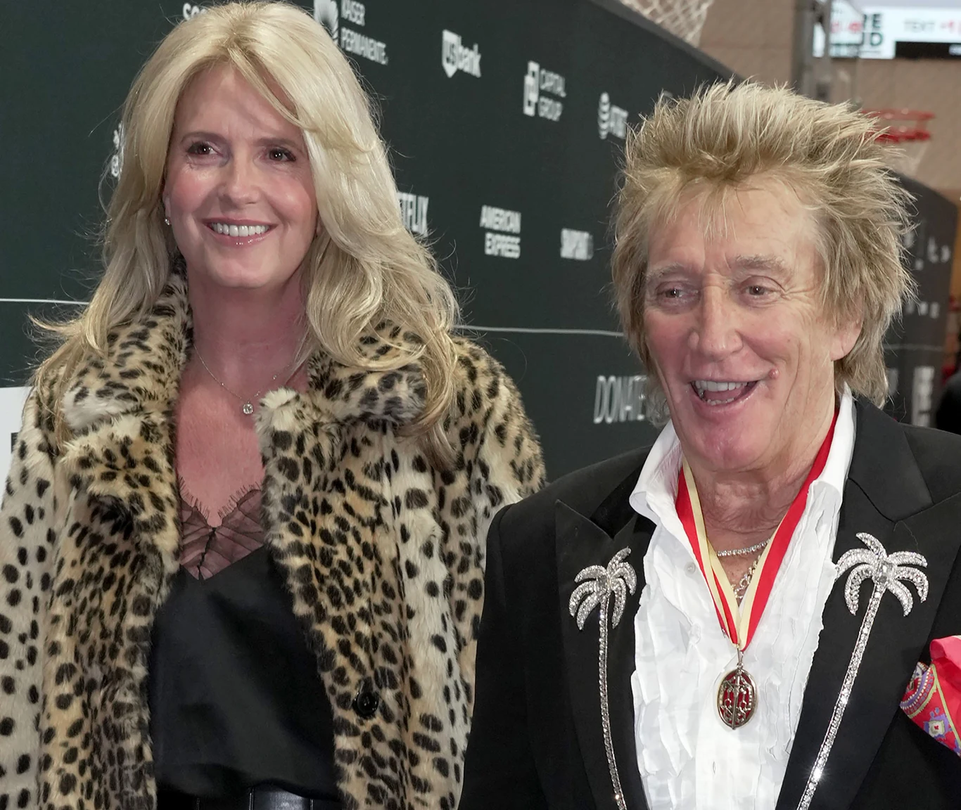 Penny Lancaster pokazała zdjęcie Roda Stewarta z najmłodszą wnuczką Penny Lancaster pokazała zdjęcie Roda Stewarta z najmłodszą wnuczką