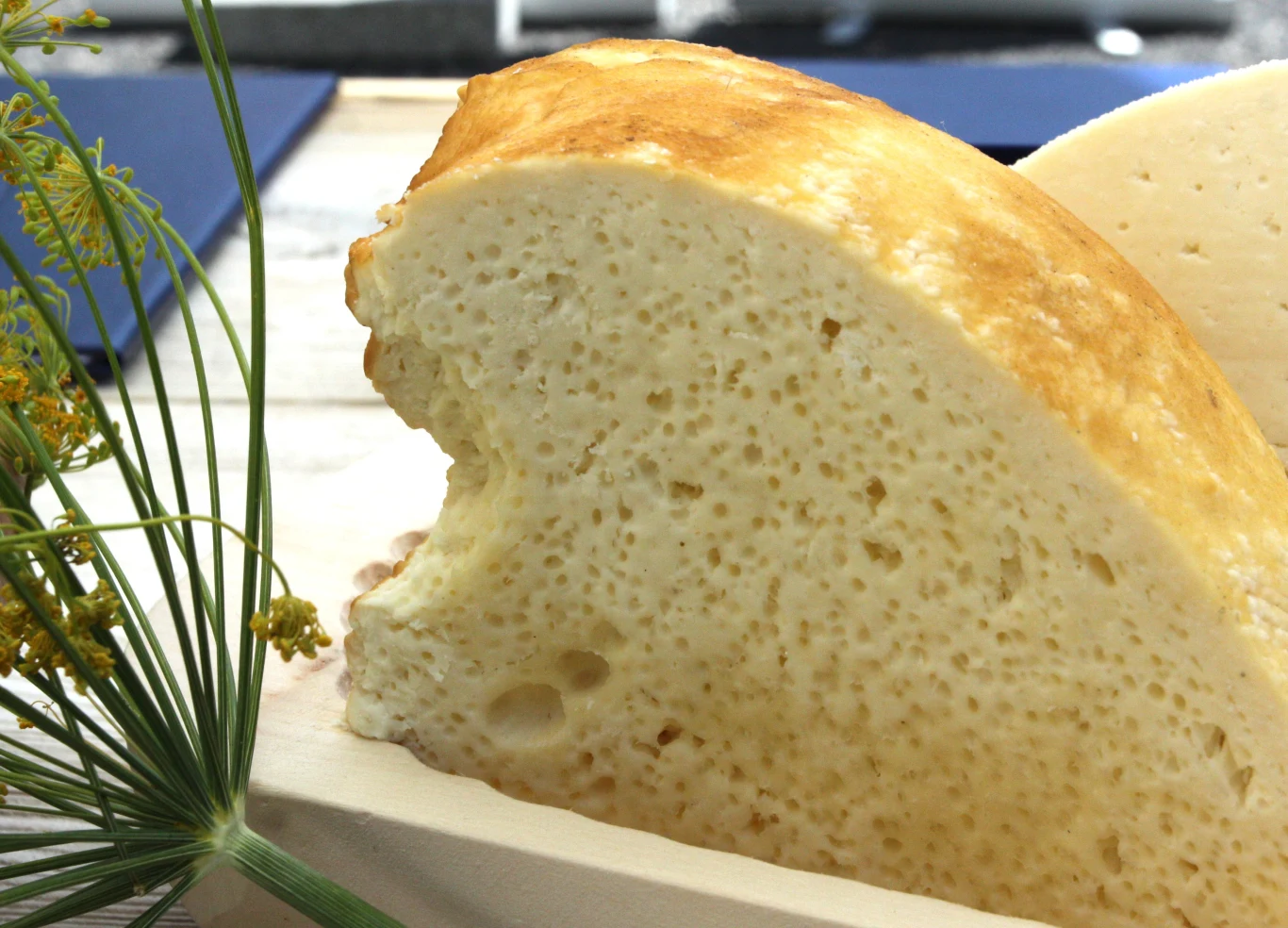 Ser bundz to podhalański przysmak. Ser bundz to podhalański przysmak.