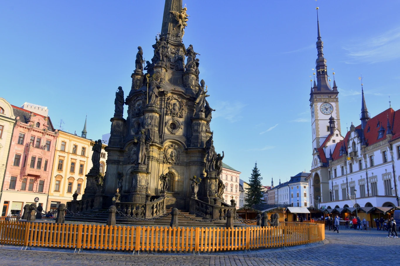 Kolumna Trójcy Przenajświętszej w Ołomuńcu robi wrażenie Kolumna Trójcy Przenajświętszej w Ołomuńcu robi wrażenie