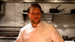 Stephen Graham w filmie "Punkt wrzenia"