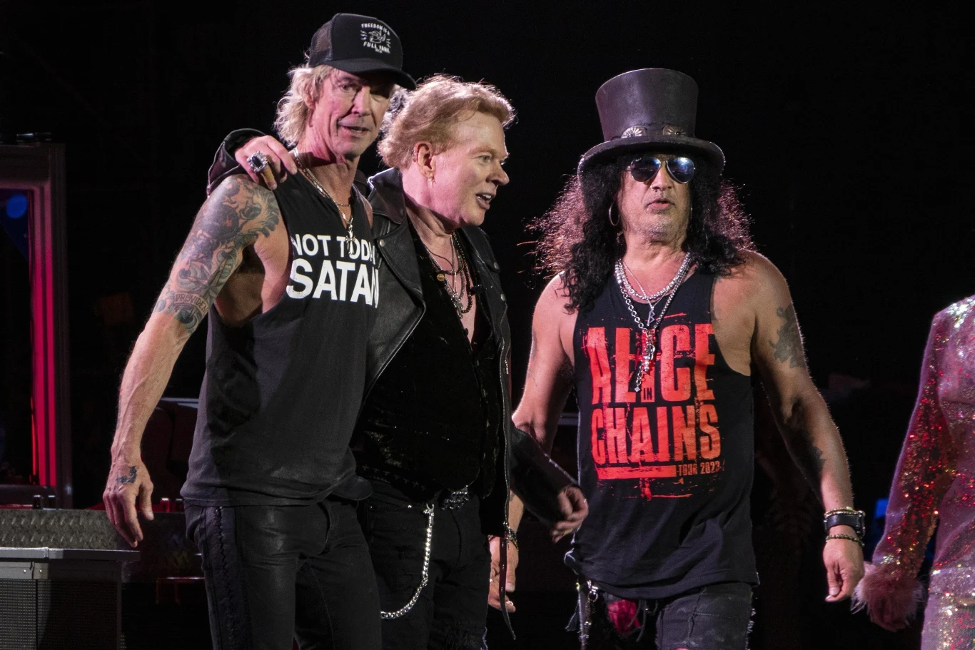 Zespół Guns N' Roses podzielił się szokującą wiadomością w swoich mediach społecznościowych Zespół Guns N' Roses podzielił się szokującą wiadomością w swoich mediach społecznościowych