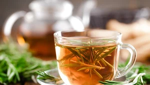 Ziołowa herbatka na trawienie i infekcje. Pomaga przy bólach reumatycznych 