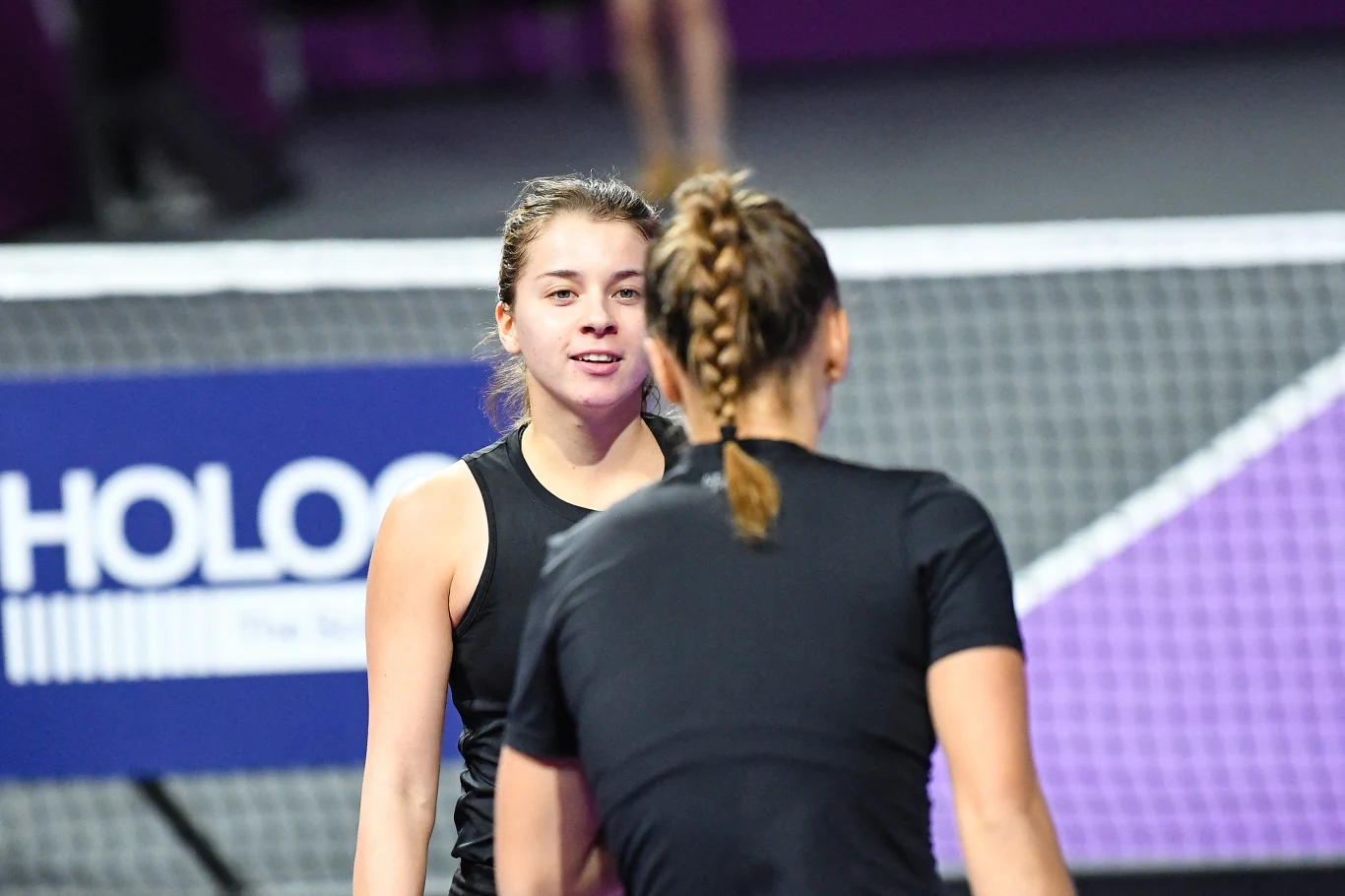 Maja Chwalińska oraz Anastasia Detiuc (tyłem) Maja Chwalińska oraz Anastasia Detiuc (tyłem)
