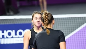 Maja Chwalińska oraz Anastasia Detiuc (tyłem) awansowały do półfinału WTA 125 w Antalyi