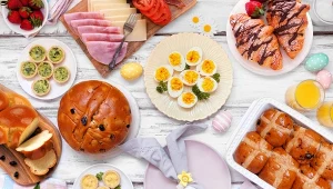 Słodkości to nieodłączna część świąt, ale możemy sięgnąć po zdrowsze wersje deserów