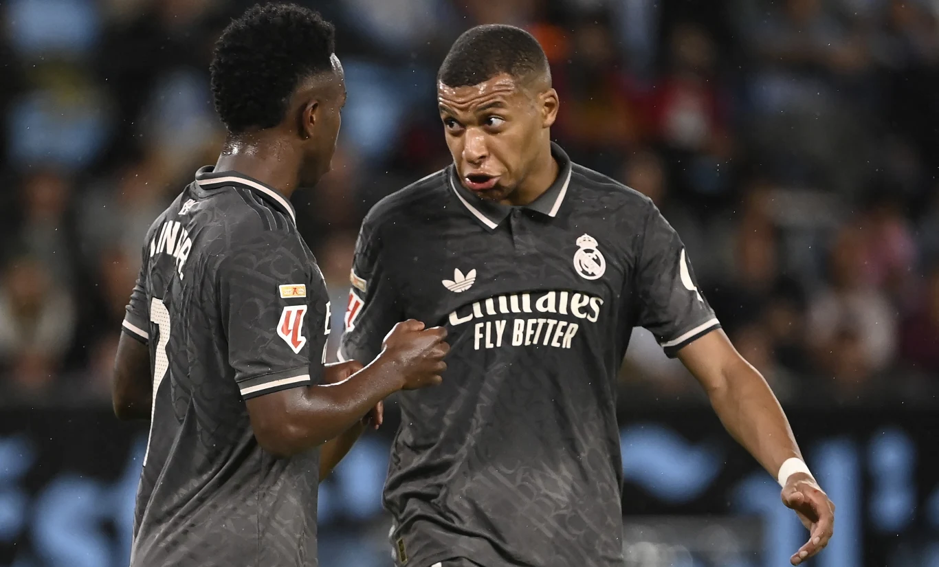 Vinicius Junior i Kylian Mbappe znaleźli się w gronie piłkarzy zagrożonych zawieszeniem Vinicius Junior i Kylian Mbappe znaleźli się w gronie piłkarzy zagrożonych zawieszeniem