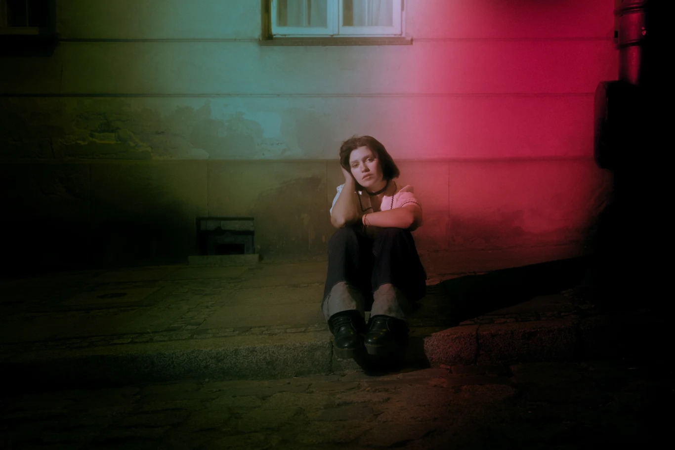 Wiktoria Zwolińska wypuściła debiutancką płytę studyjną Wiktoria Zwolińska wypuściła debiutancką płytę studyjną