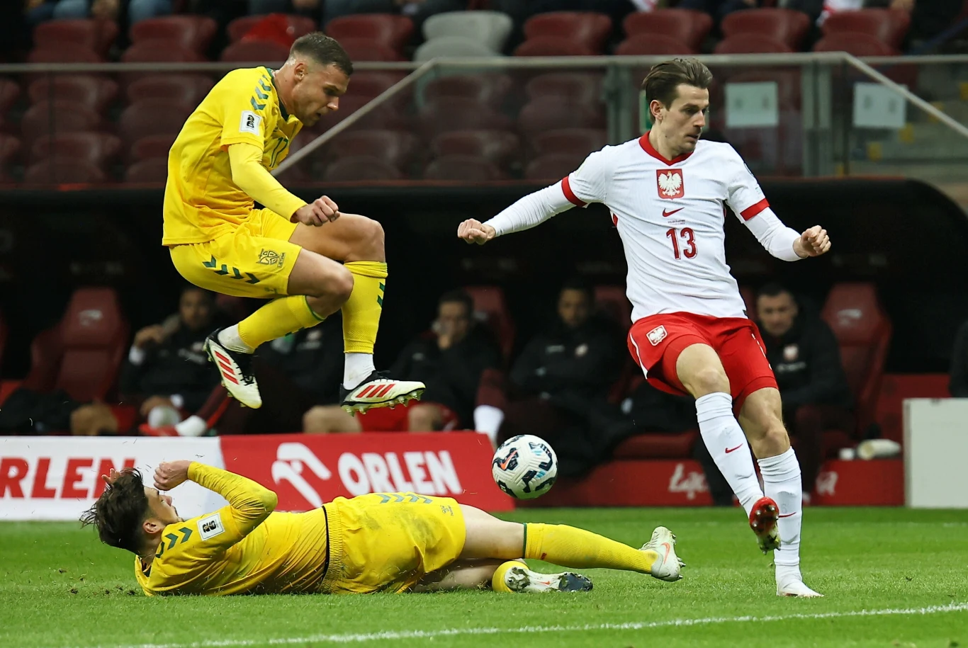 Jakub Kamiński zaliczył asystę w meczu Polska - Litwa Jakub Kamiński zaliczył asystę w meczu Polska - Litwa