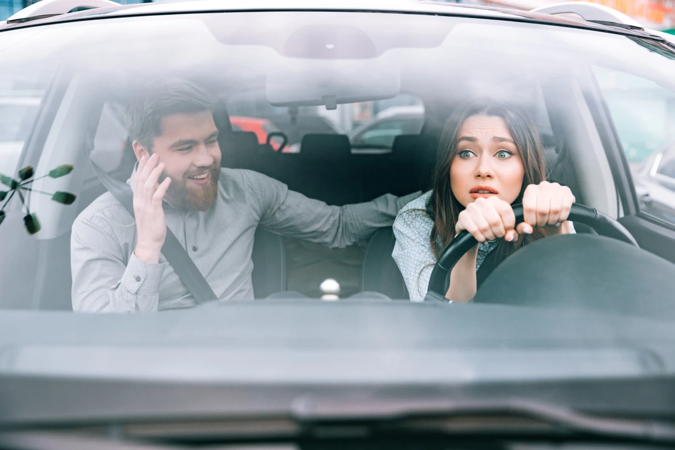 Przeszkadzasz i dogadujesz kierowcy? Narażasz się na mandat article cover