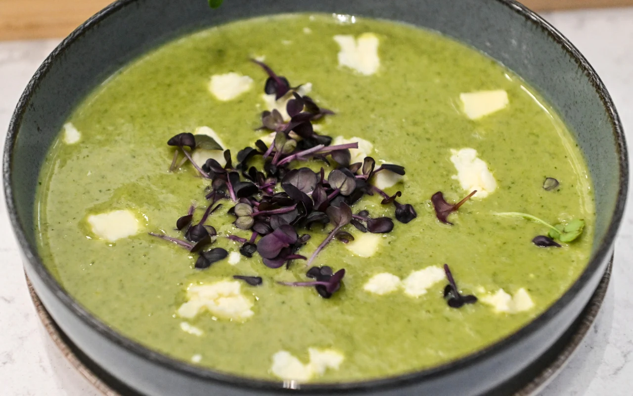 Krem z sałaty i szpinaku