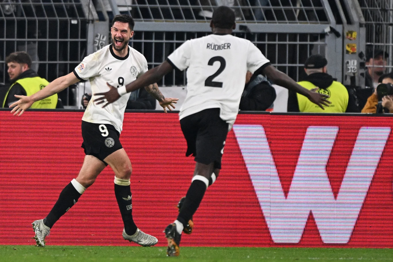 Tim Kleindienst i Antonio Rudiger