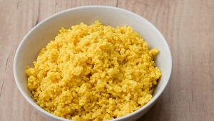 Lekkostrawna kasza bez glutenu. Idealny na śniadanie dla seniorów 