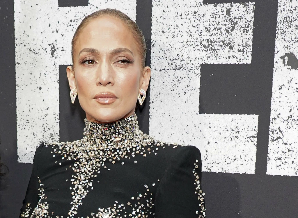 Jennifer Lopez pojawiła się na długo wyczekiwanej premierze spektaklu 