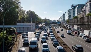 Znów walczą z kierowcami. 500 ulic do zamknięcia, a to nie wszystko