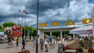 Tak chcą zachęcić do pracy nad morzem. Oferują 12 tys. zł i zakwaterowanie