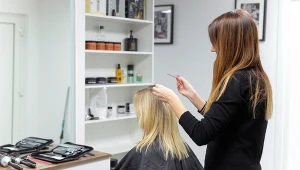 Masz cienkie włosy? Wybierz to cięcie, działa jak push up