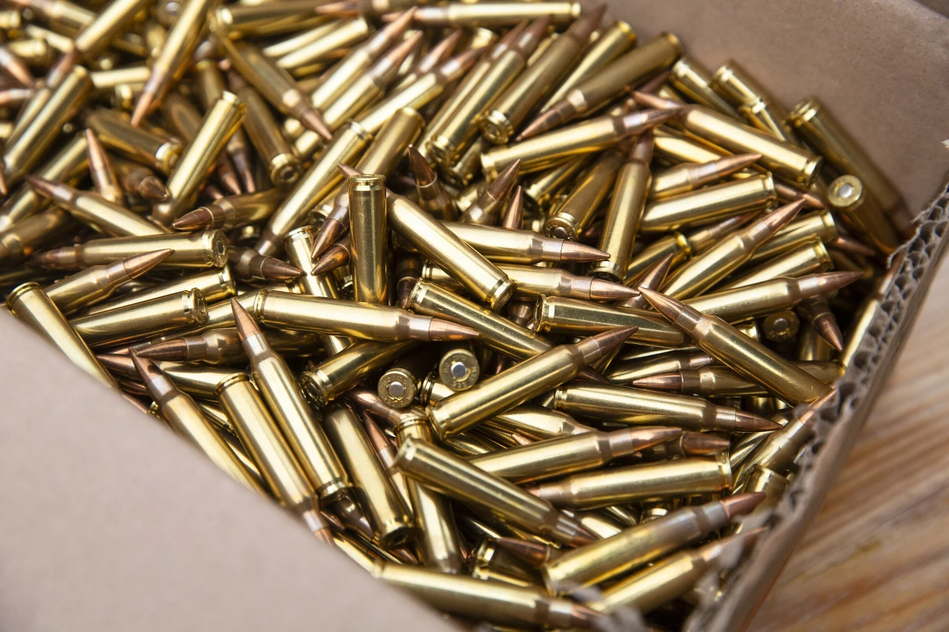 Polska pilnie potrzebuje amunicji, tymczasem budowa fabryki wciąż nie ruszyła Polska pilnie potrzebuje amunicji, tymczasem budowa fabryki wciąż nie ruszyła