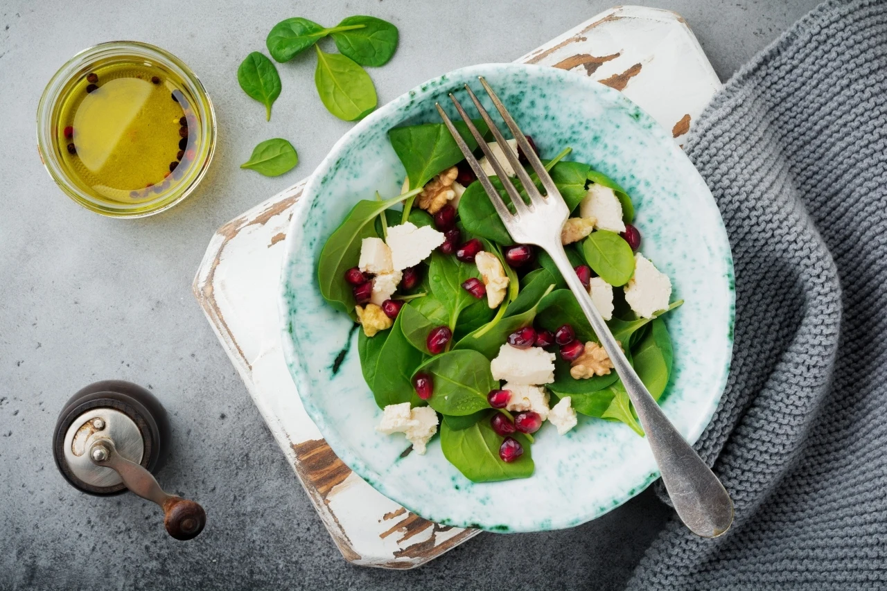 Sałatka ze szpinakiem