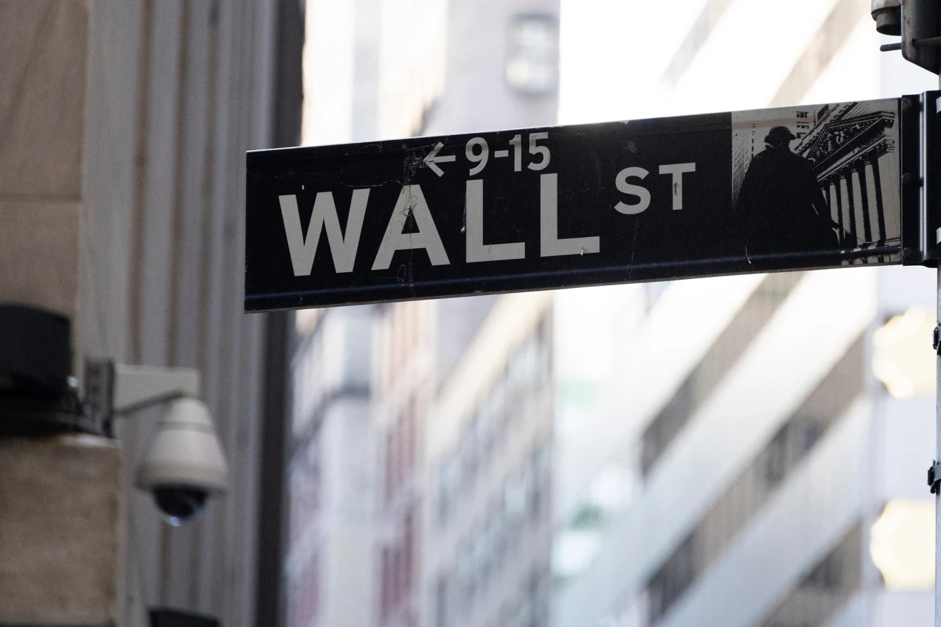 Europejscy inwestorzy zarządzają na Wall Street akcjami o wartości 8,4 biliona dolarów Europejscy inwestorzy zarządzają na Wall Street akcjami o wartości 8,4 biliona dolarów