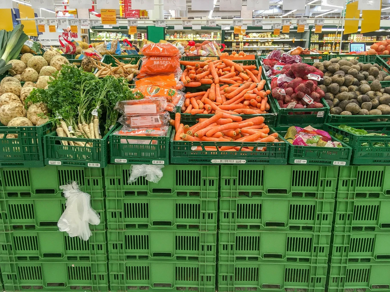 Polacy płacą więcej za gruszki, jabłka i kapustę. Porównano ceny z 2023 r. Polacy płacą więcej za gruszki, jabłka i kapustę. Porównano ceny z 2023 r.