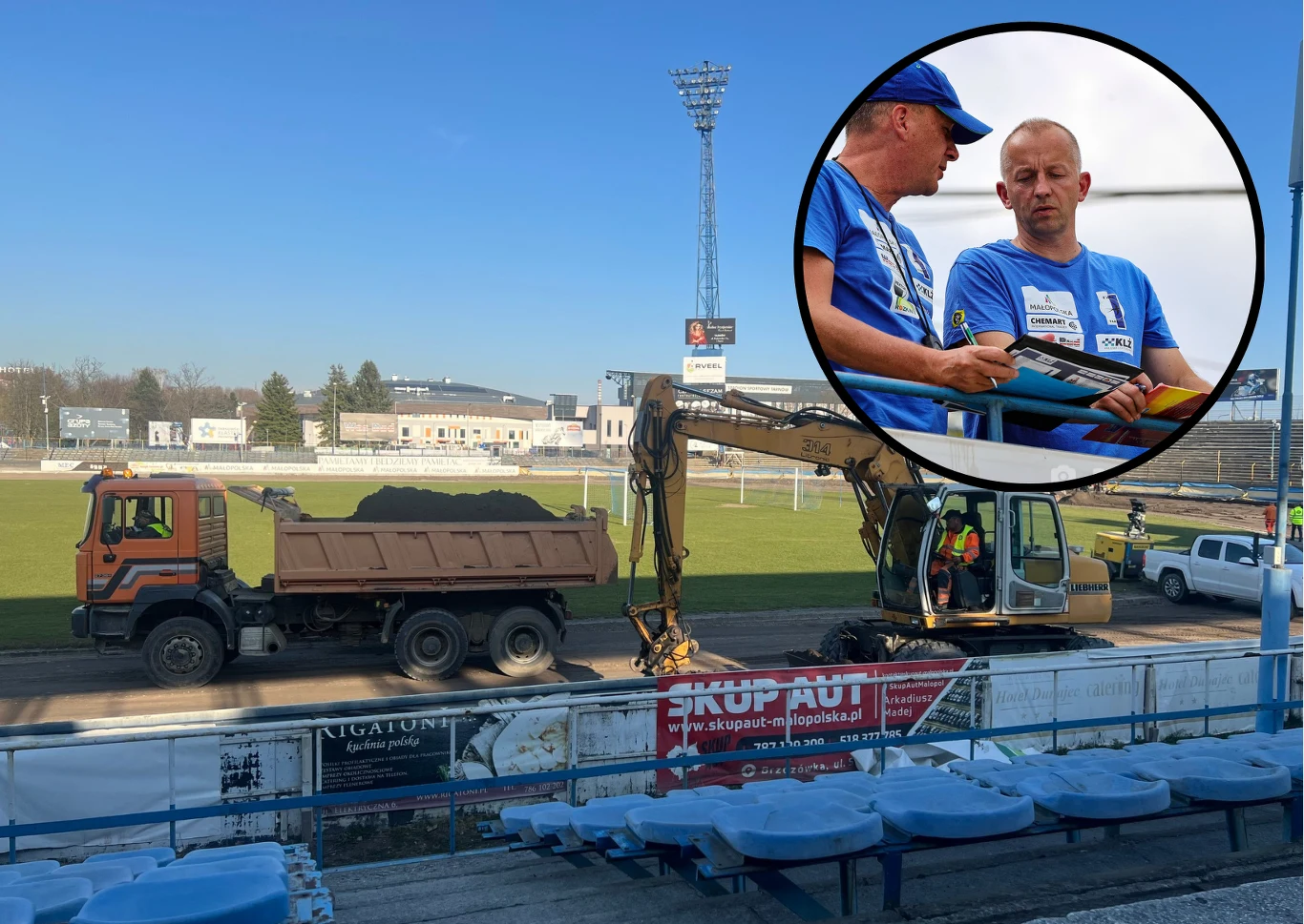 Na stadion Unii Tarnów wjechał ciężki sprzęt. Trener Stanisław Burza ma też problemy ze składem. Na stadion Unii Tarnów wjechał ciężki sprzęt. Trener Stanisław Burza ma też problemy ze składem.