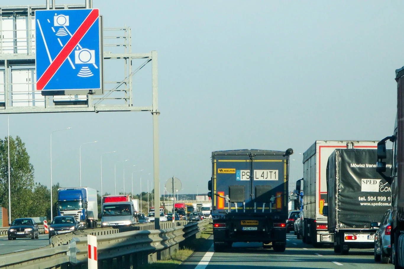 Kierowcy na A2 mają dość! Tu codziennie tworzy się gigantyczny korek Kierowcy na A2 mają dość! Tu codziennie tworzy się gigantyczny korek