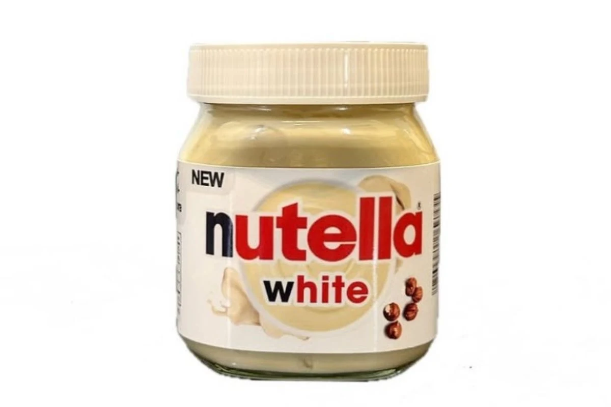 Biała nutella wydaje się być przepyszną odmianą dla standardowego kremu czekoladowego