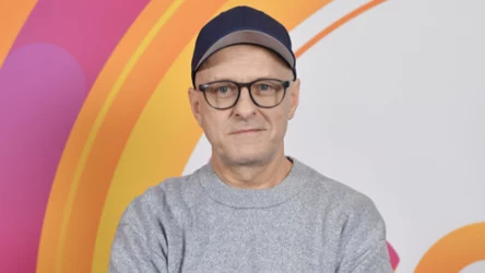 "Czuję się psychicznie nastolatkiem". Jacek Poniedziałek obchodził w "halo tu polsat" podwójny jubileusz 