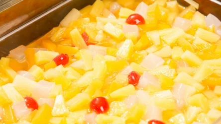 Owoce z puszki - czy są zdrowe? Odpowiedź nie usatysfakcjonuje