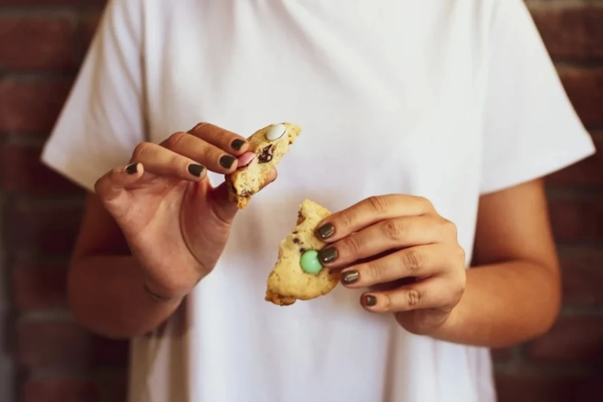 Udowodniono, że nadmierne spożywanie cukrów przyspiesza rozwój guzów nowotworowych