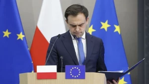 "Dziura Domańskiego" coraz większa. Minister tłumaczy, ekonomista krytykuje