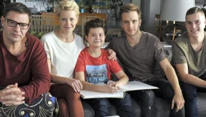 Małgorzata Kożuchowska, Tomasz Karolak, Maciej Musiał, Adam Zdrójkowski, Mateusz Pawłowski na planie "rodzinki.pl"