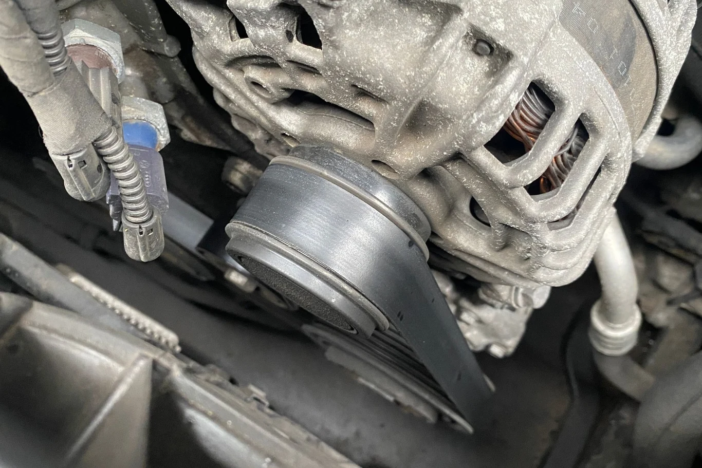 Audi ma dość prostą budowę i wiele napraw nie jest skomplikowana, a tym samym kosztowna.