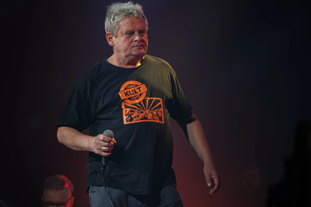 Kazik przekazał fanom informację o swoim wyjściu ze szpitala Kazik przekazał fanom informację o swoim wyjściu ze szpitala