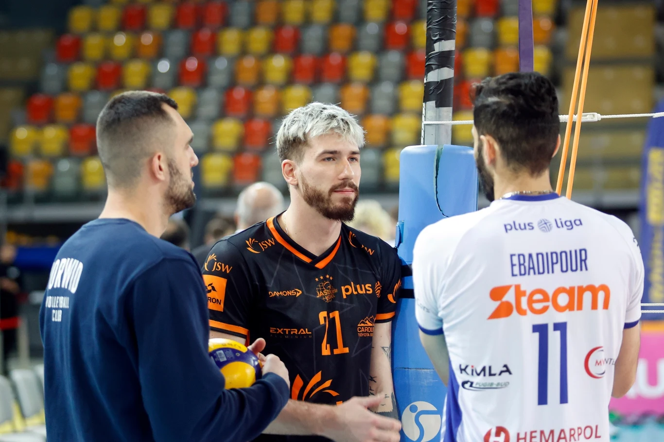 Tomasz Fornal i jego JSW Jastrzębski Węgiel rozegrali pięć setów w Częstochowie Tomasz Fornal i jego JSW Jastrzębski Węgiel rozegrali pięć setów w Częstochowie