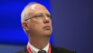 Kiriłl Dmitrijew, zaufany człowiek Władimira Putina, jedzie z przełomową wizytą do USA