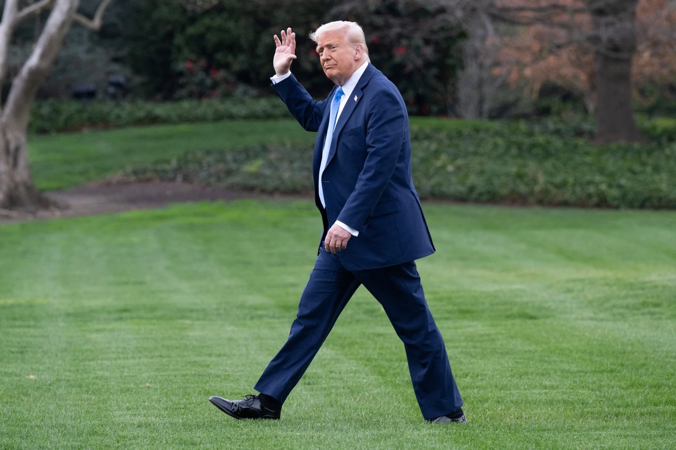 "Dzień wyzwolenia Ameryki" będzie ciosem dla światowego handlu? Kto ucierpi najbardziej? Na zdj. prezydent USA Donald Trump "Dzień wyzwolenia Ameryki" będzie ciosem dla światowego handlu? Kto ucierpi najbardziej? Na zdj. prezydent USA Donald Trump