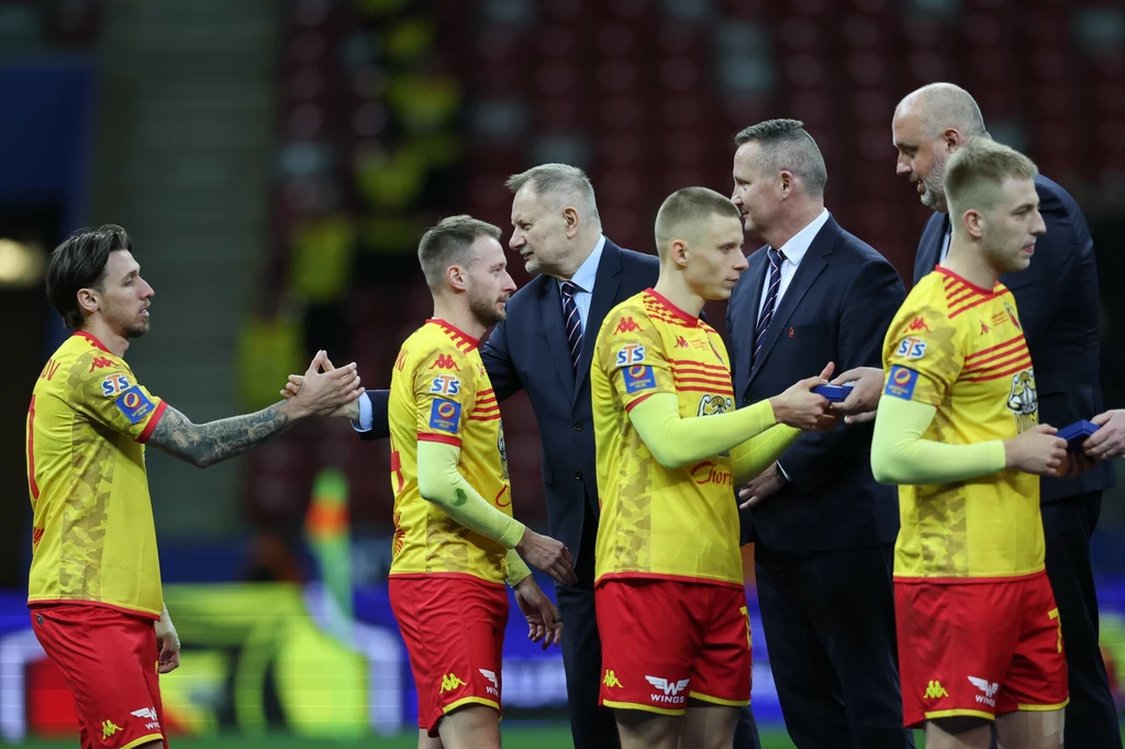 Dekoracja po Superpucharze Polski Jagiellonia - Wisła Kraków, 02.04.2025 r. Dekoracja po Superpucharze Polski Jagiellonia - Wisła Kraków, 02.04.2025 r.