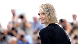 Mia Wasikowska