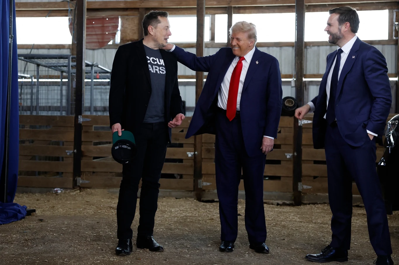 Elon Musk, Donald Trump i J.D. Vance Elon Musk, Donald Trump i J.D. Vance