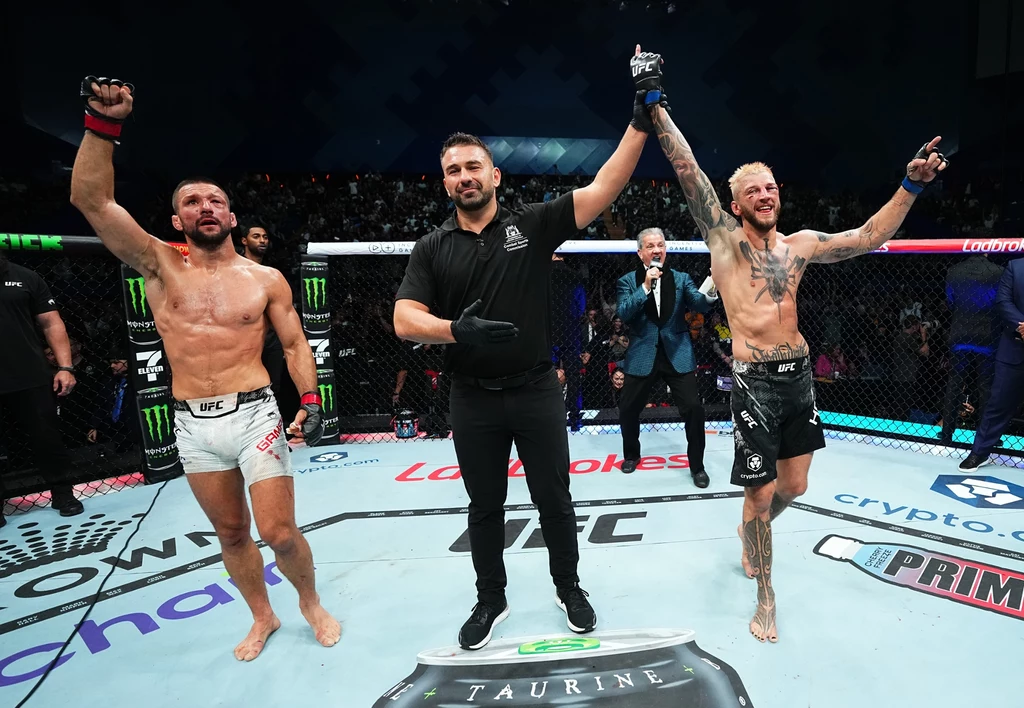 Mateusz Gamrot (po lewej) i Dan Hooker (po prawej) Mateusz Gamrot (po lewej) i Dan Hooker (po prawej)