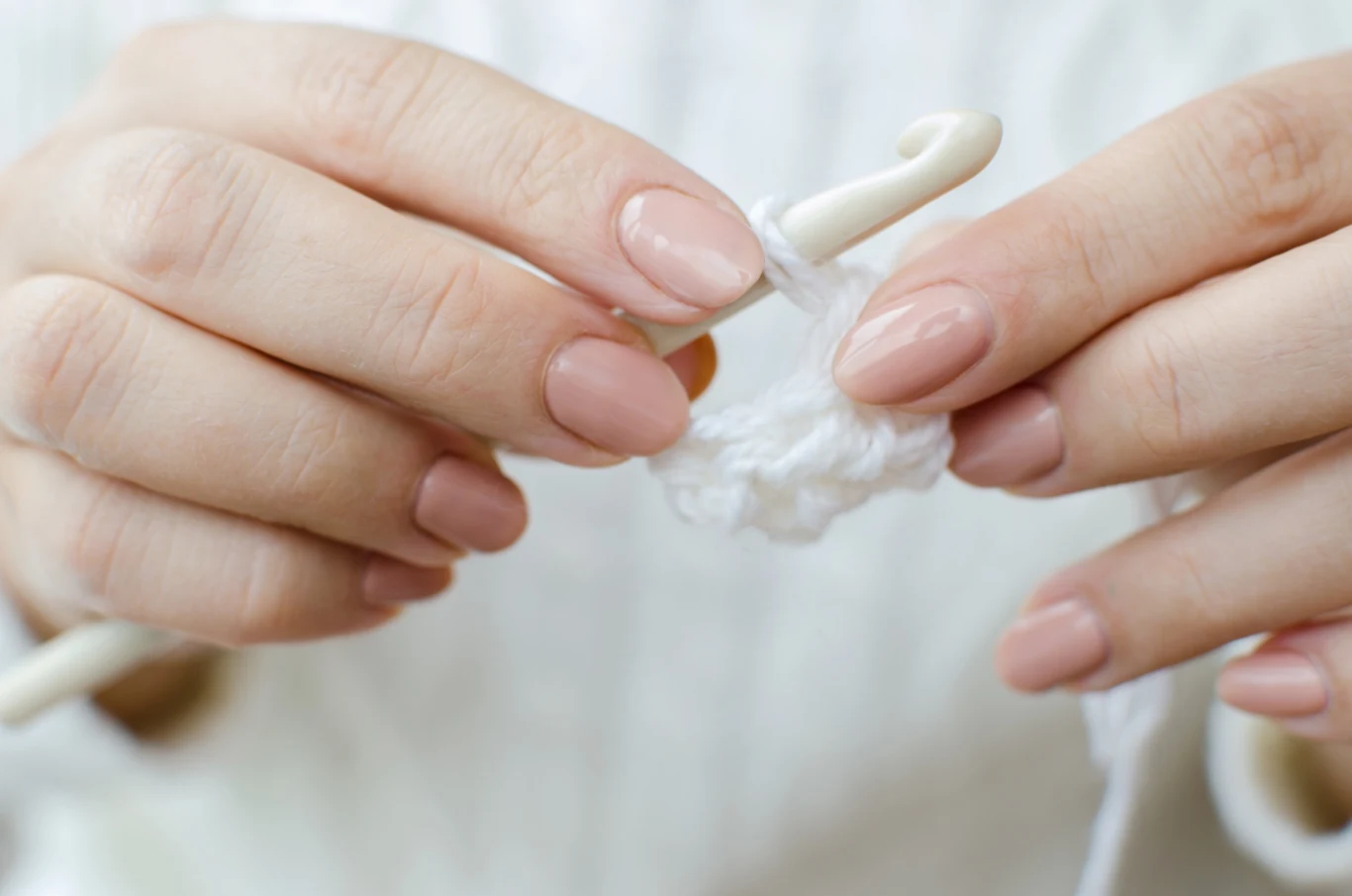 Soap nails, czyli paznokcie nude na wysoki połysk Soap nails, czyli paznokcie nude na wysoki połysk
